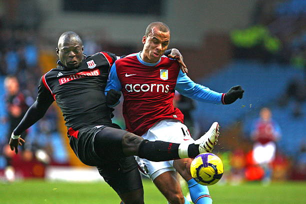 新星层出不 新星层出不